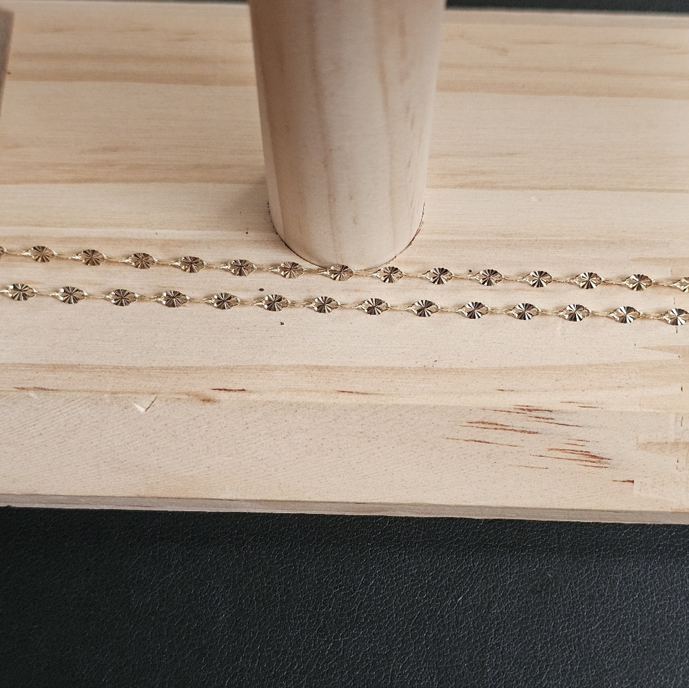 14k Gold Women's Necklace - Picture 2 of 6